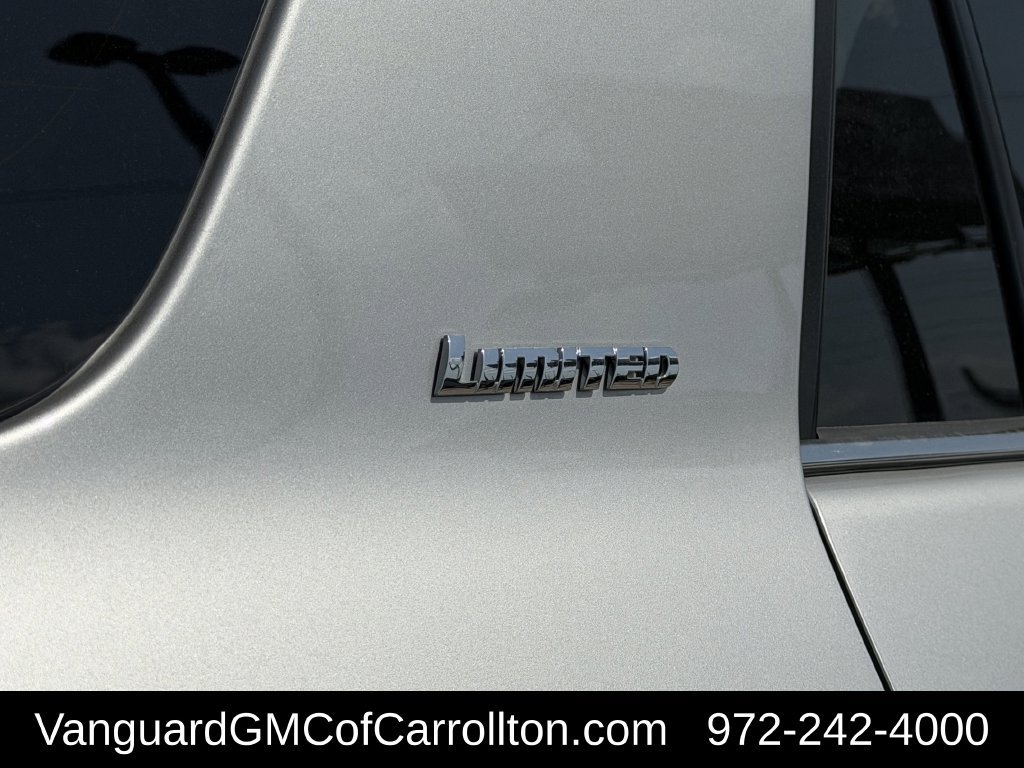 Used 2023 Toyota 4Runner Limited RWD image 10