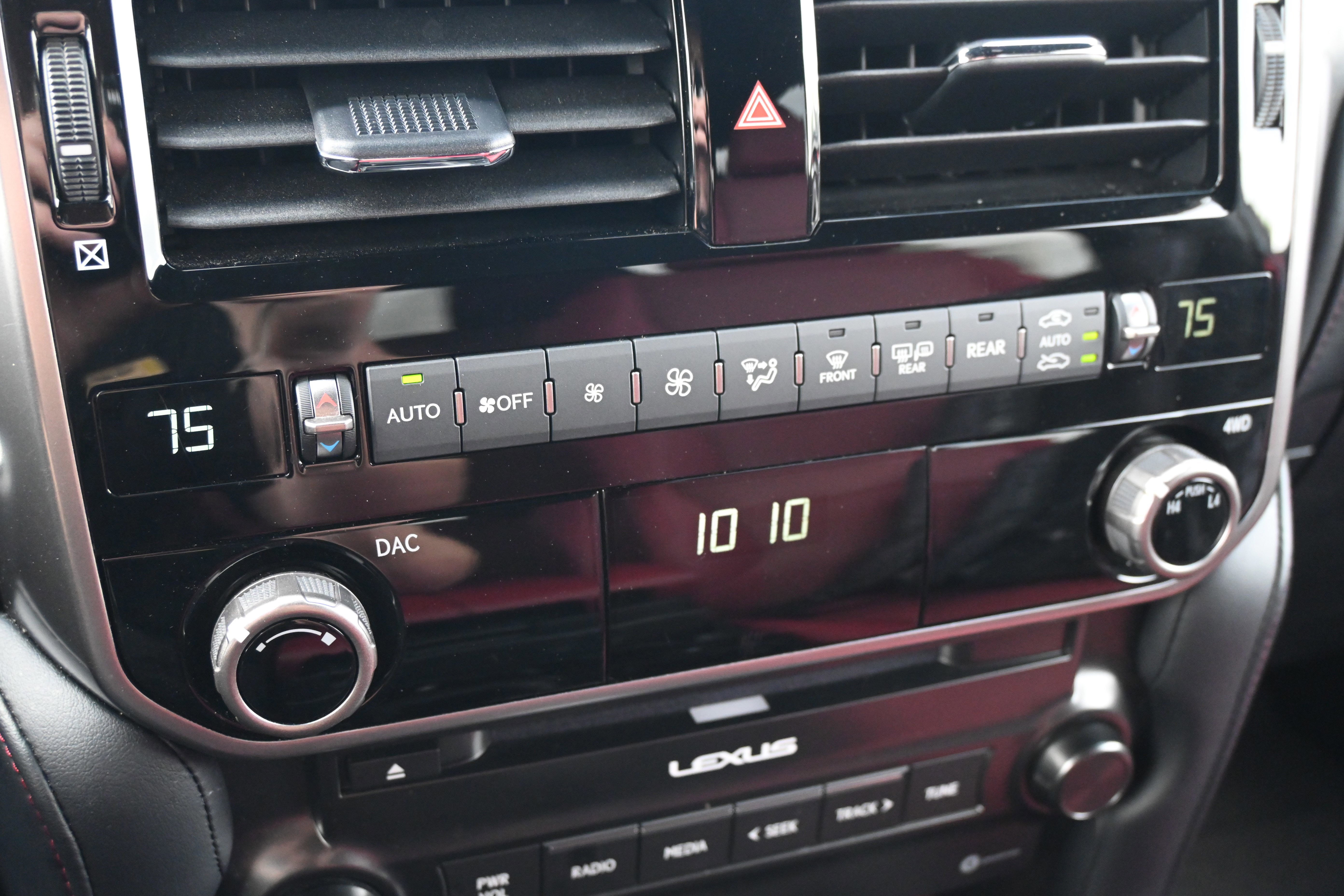 Used 2023 Lexus GX 460 Premium w/ Premium Plus Package image 22