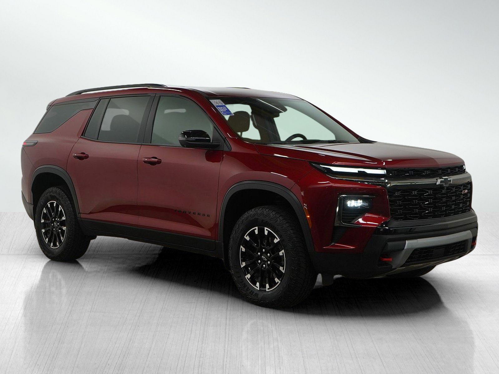 Used 2024 Chevrolet Traverse Z71 image 7