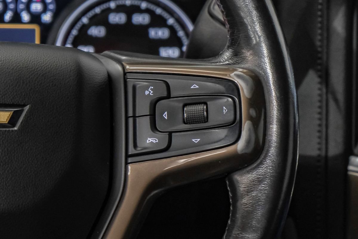 Used 2021 Chevrolet Silverado 3500 High Country w/ Snow Plow Prep/Camper Package image 18