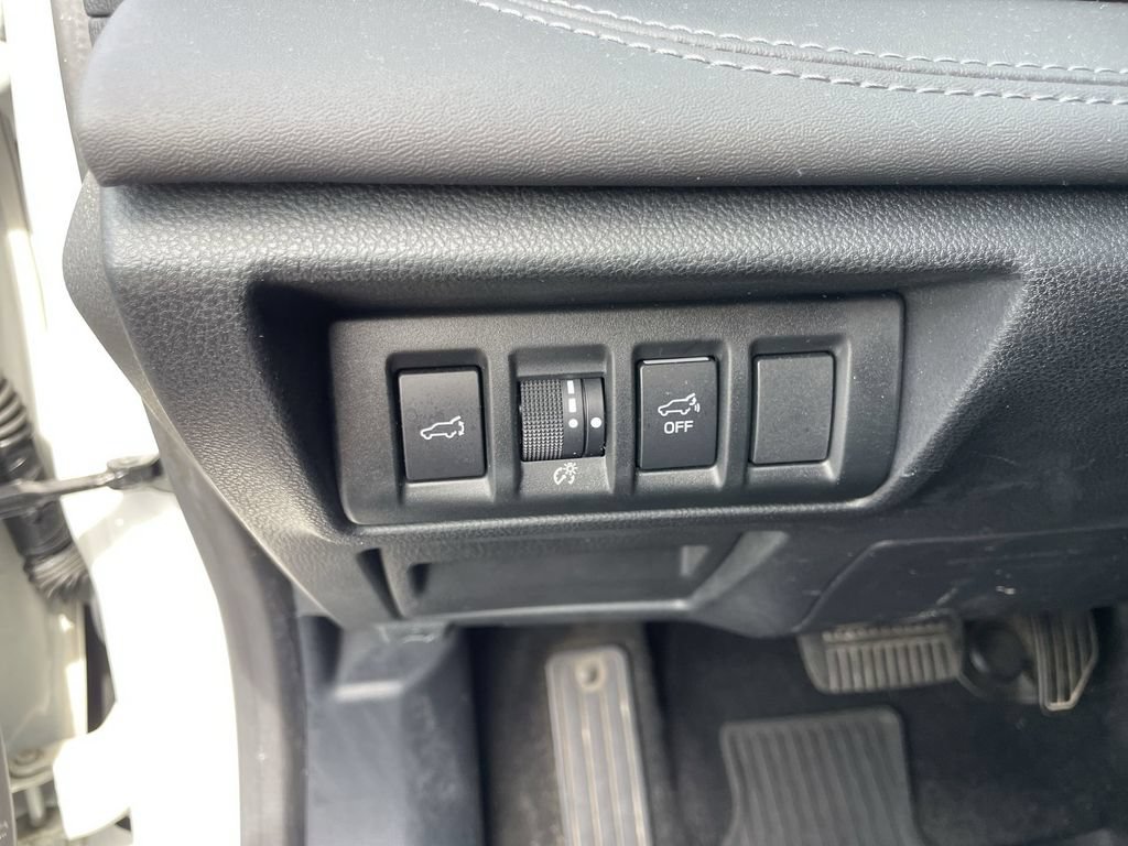 Used 2020 Subaru Outback Touring AWD/4WD image 20