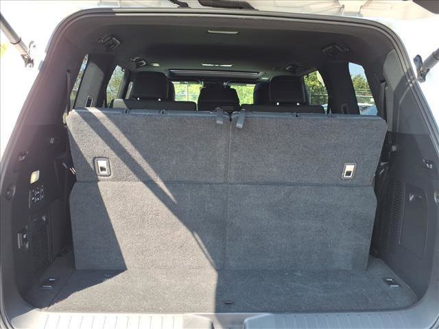 Certified 2022 Lexus LX 600 4WD w/ Luxury Package image 16