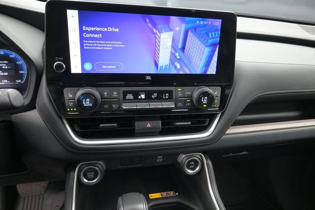 Used 2024 Toyota Grand Highlander FWD image 12