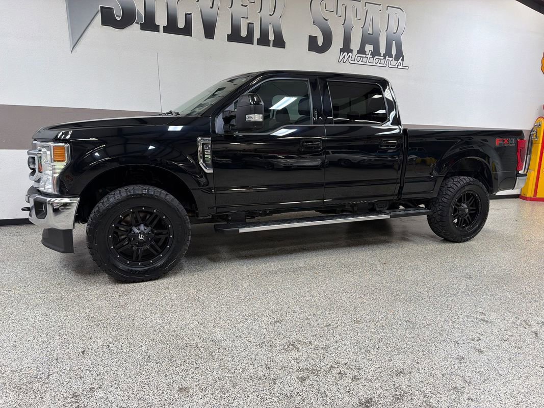 Used 2021 Ford F250 Lariat w/ FX4 Off-Road Package AWD/4WD image 4