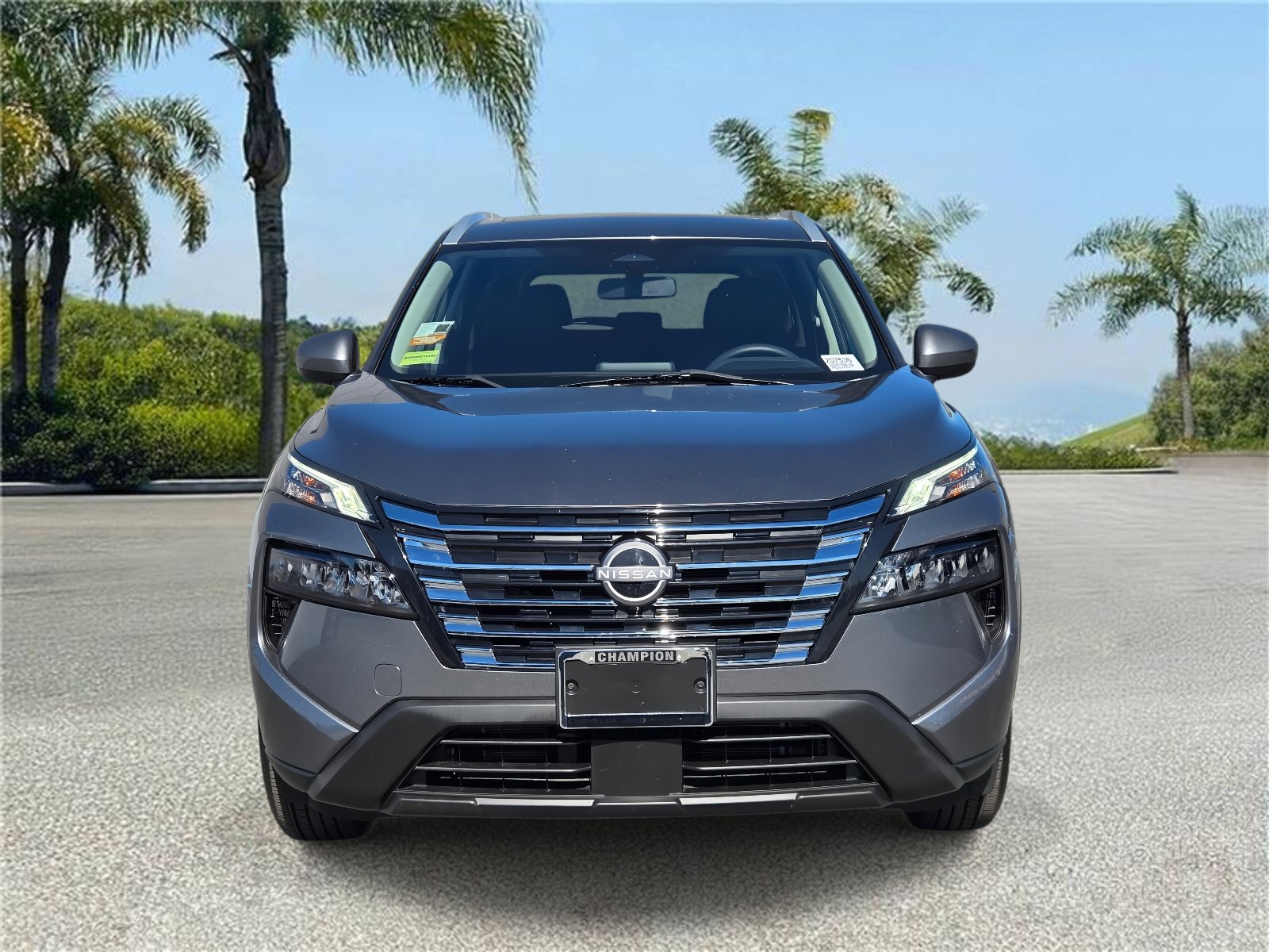 Used 2024 Nissan Rogue SV w/ SV Premium Package FWD image 3