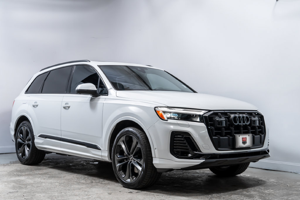 Used 2025 Audi Q7 3.0T Premium Plus AWD/4WD image 9