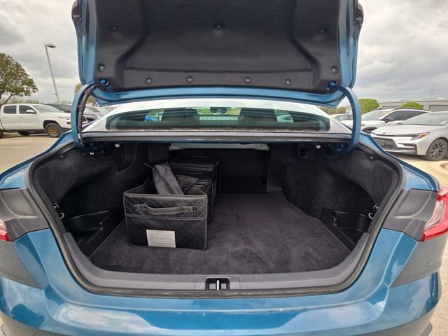 Used 2026 Toyota Camry SE w/ Convenience Package image 12