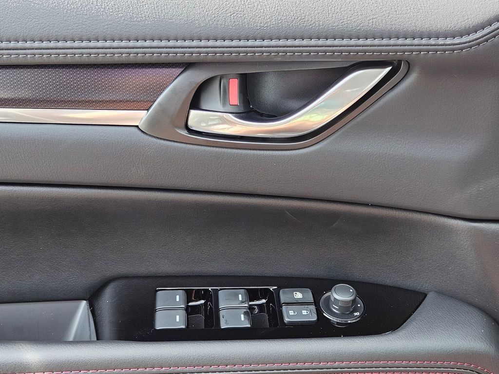 New 2025 MAZDA CX-5 Carbon Edition image 26