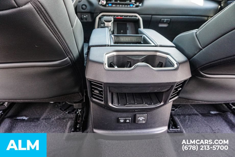 Used 2026 Toyota Tundra Limited AWD/4WD image 31
