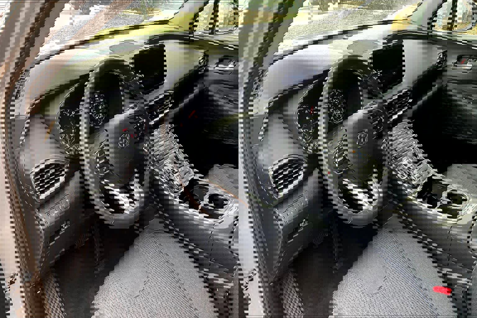 Certified 2023 Hyundai Santa Fe SEL image 16