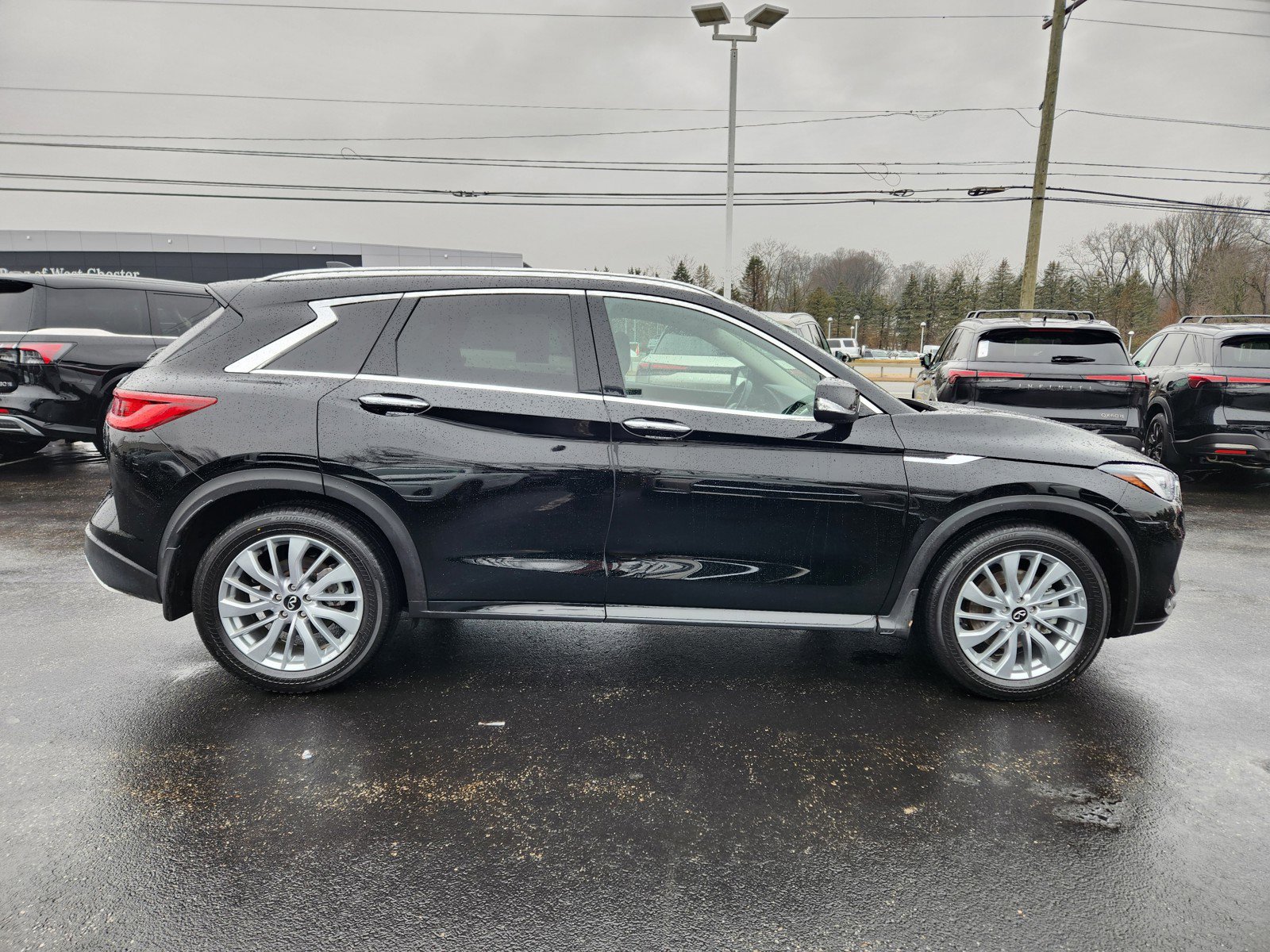 Used 2023 INFINITI QX50 Luxe image 6