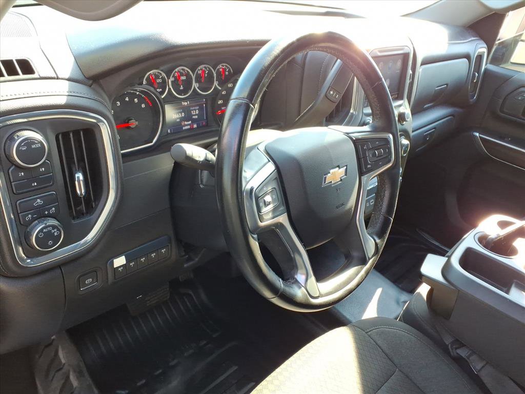 Used 2023 Chevrolet Silverado 2500 LT w/ Snow Plow Prep/Camper Package image 8