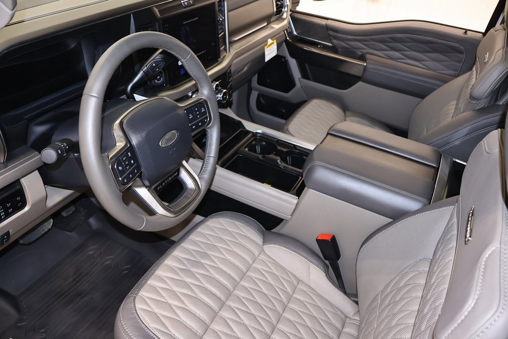 Certified 2026 Ford F350 Platinum w/ Platinum Plus Package image 36