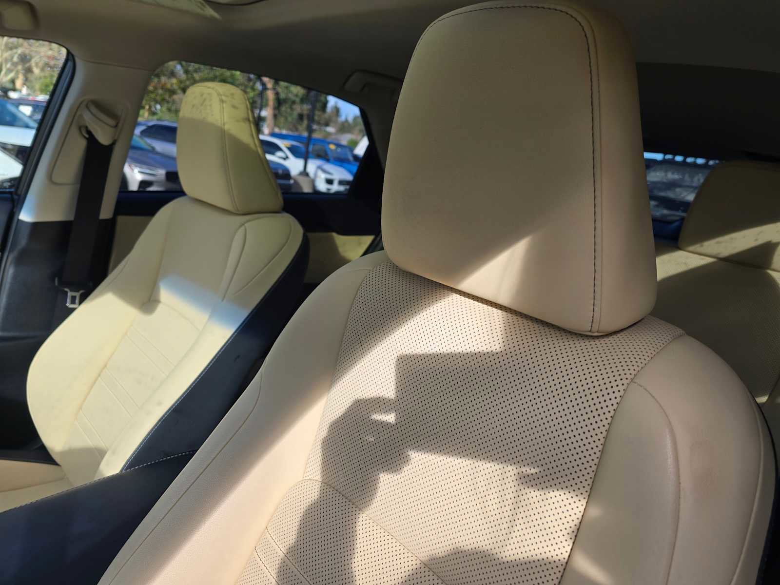 Used 2019 Lexus NX 300h AWD image 25