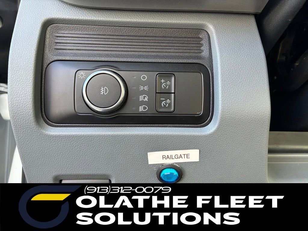 New 2025 Ford F550 2WD Regular Cab Super Duty image 10