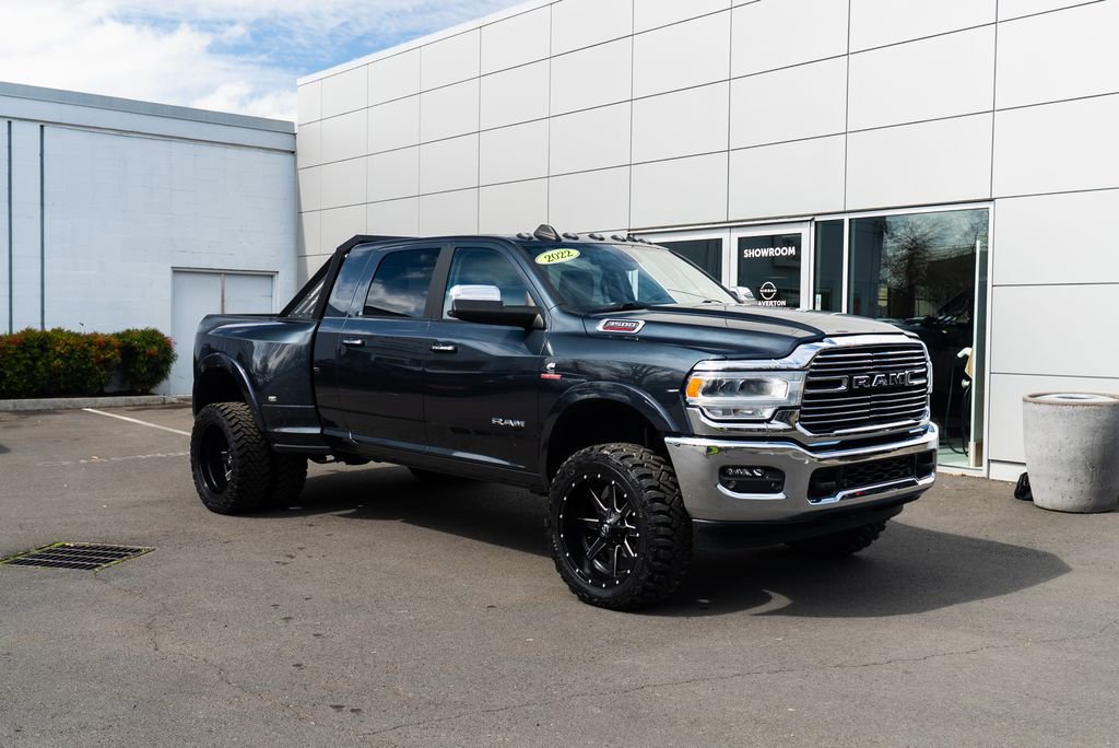 Used 2022 RAM 3500 Laramie image 30