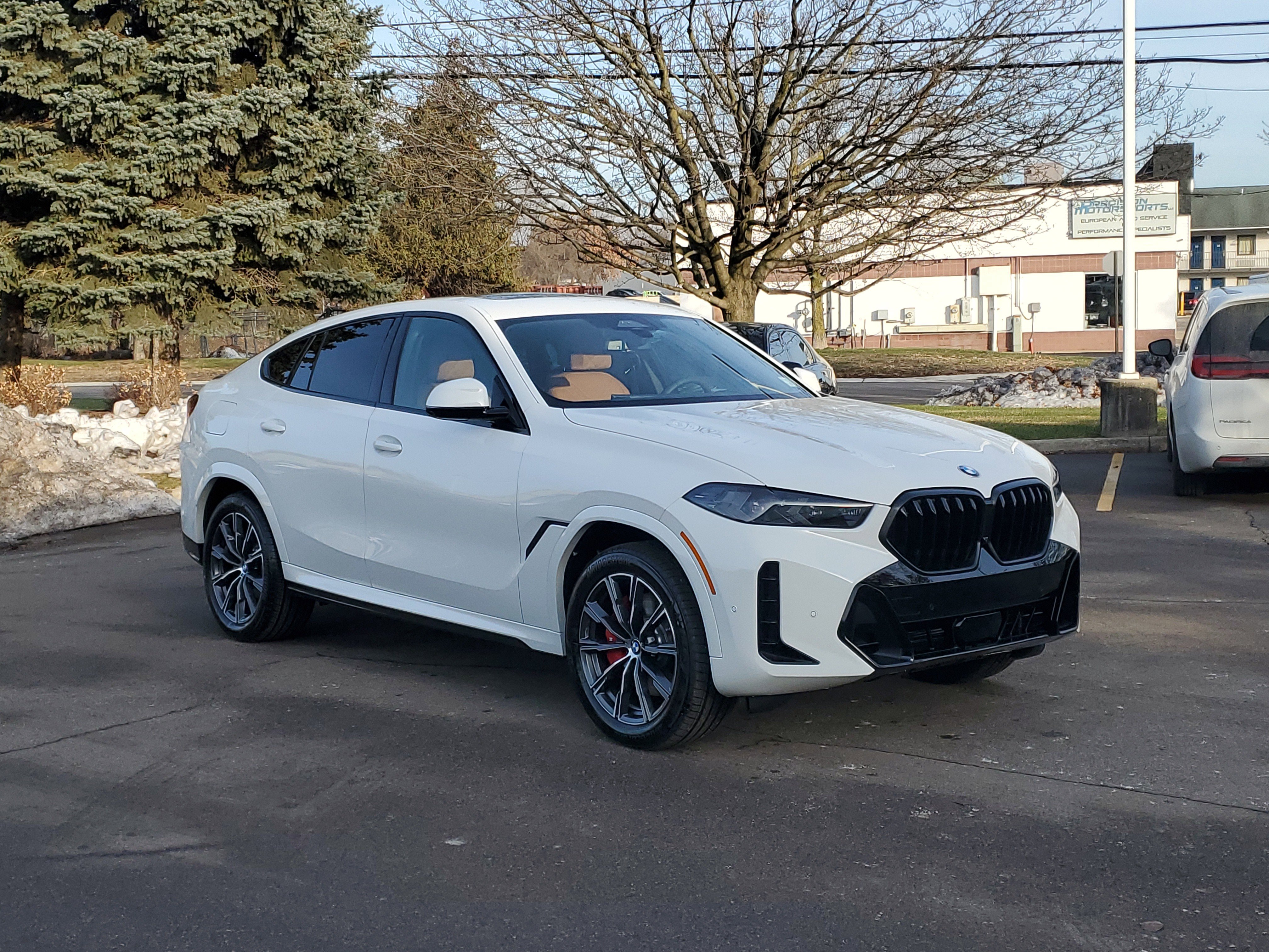 New 2026 BMW X6 xDrive40i w/ Climate Comfort Package image 4