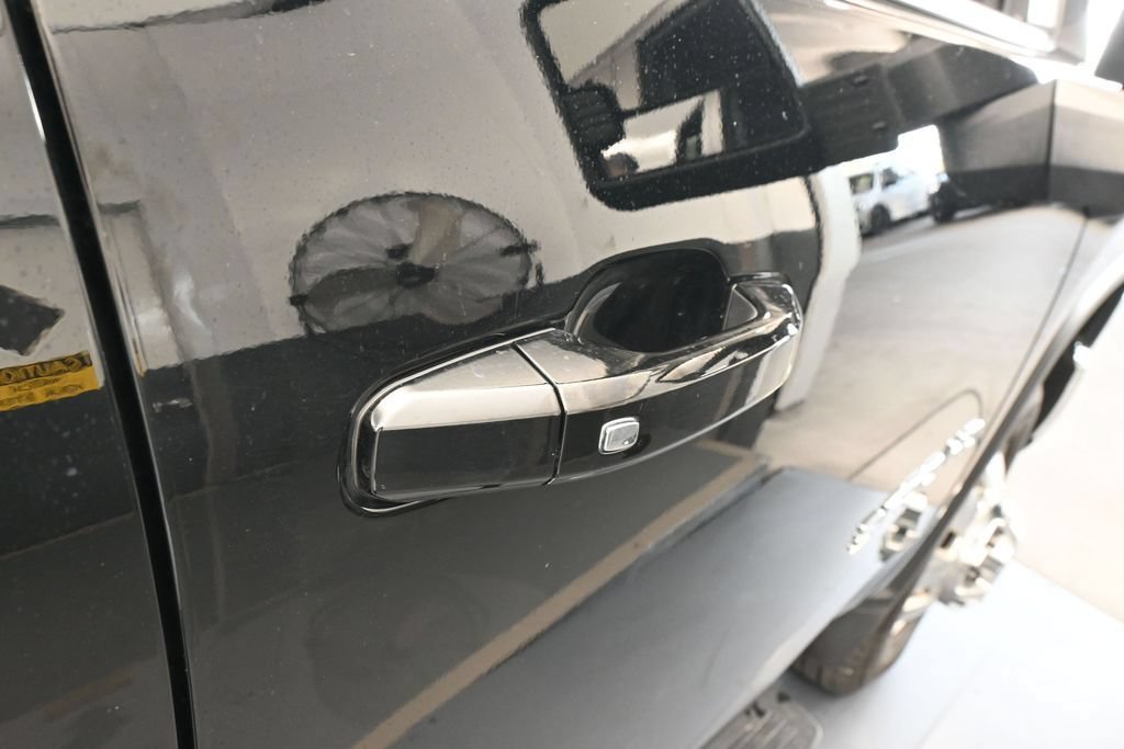Used 2026 Chevrolet Silverado 3500 LT AWD/4WD image 46