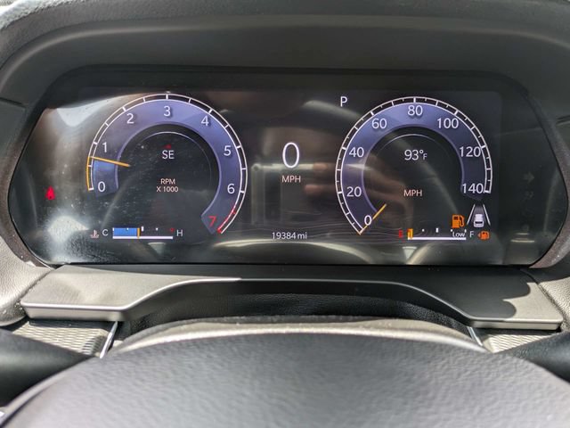 Certified 2024 Jeep Grand Cherokee Laredo X w/ Luxury Tech Group I AWD/4WD image 31