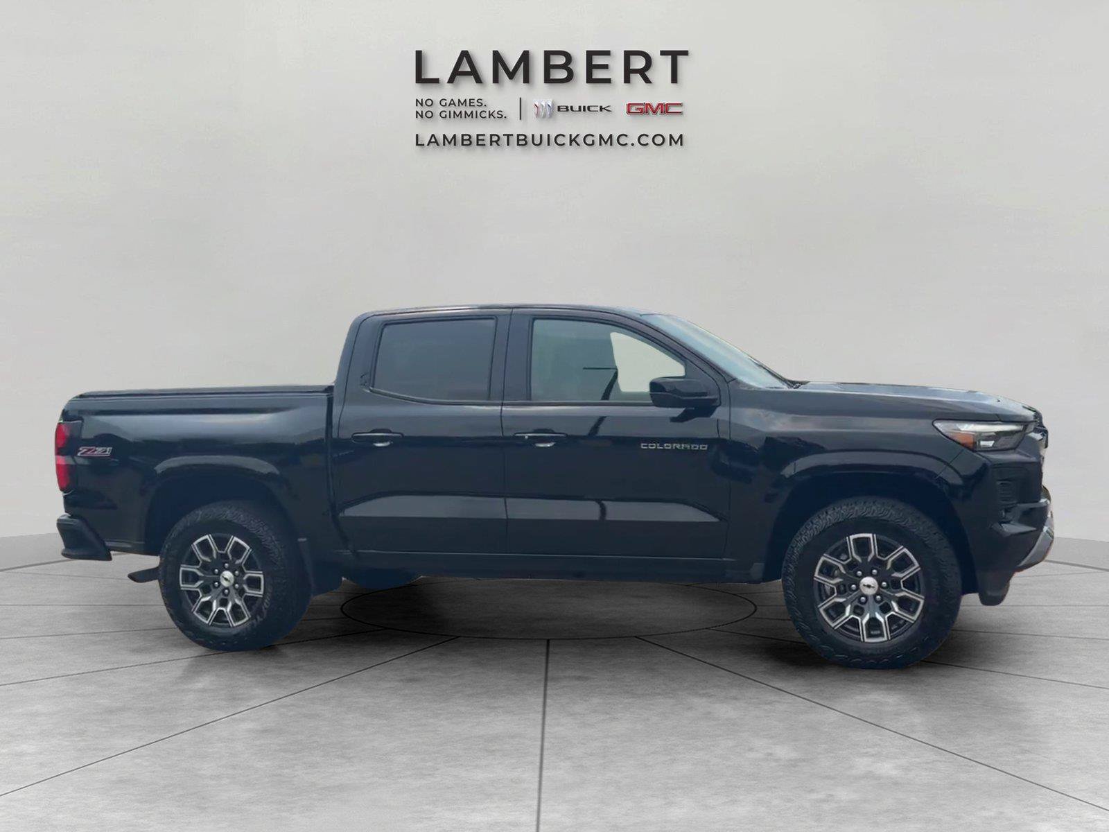 Used 2026 Chevrolet Colorado Z71 w/ Technology Package AWD/4WD image 6