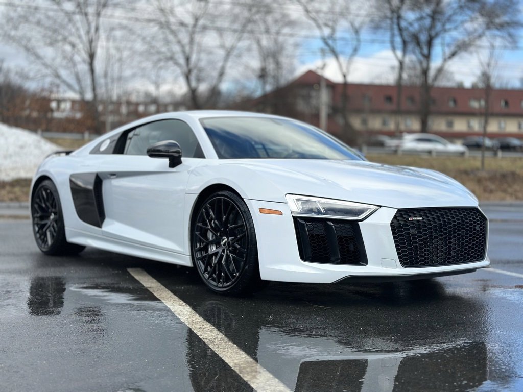 Used 2018 Audi R8 V10 plus image 9