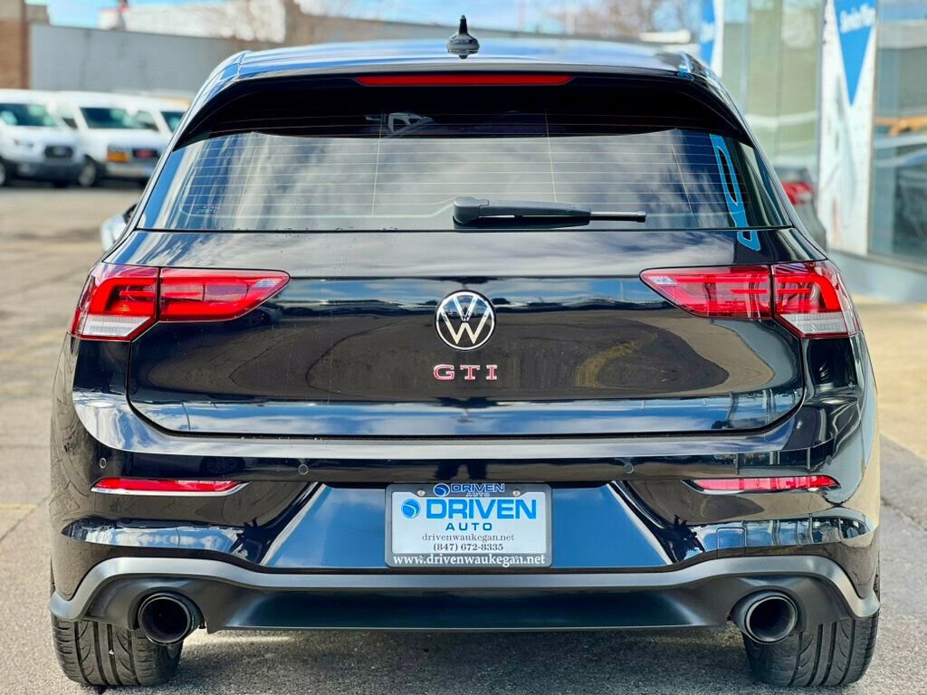 Used 2024 Volkswagen GTI SE image 4