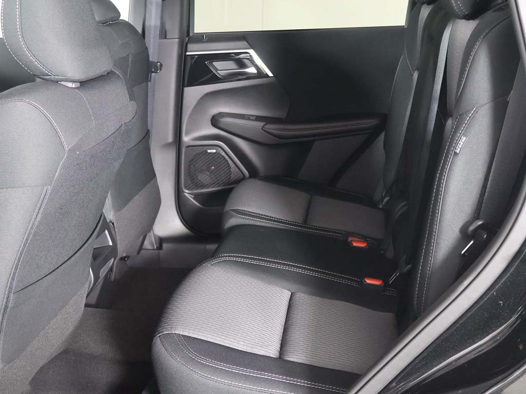 New 2026 Mitsubishi Outlander ES AWD/4WD image 30
