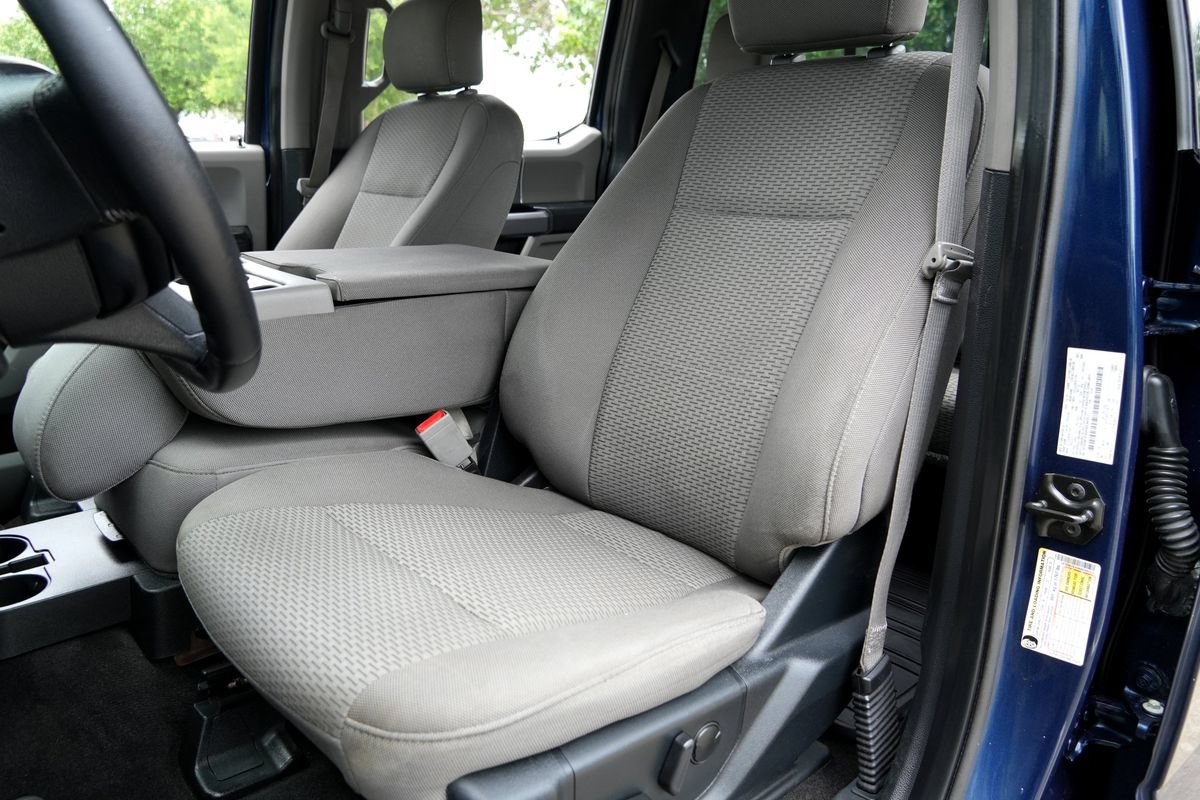 Used 2019 Ford F150 XLT w/ Equipment Group 302A Luxury AWD/4WD image 6