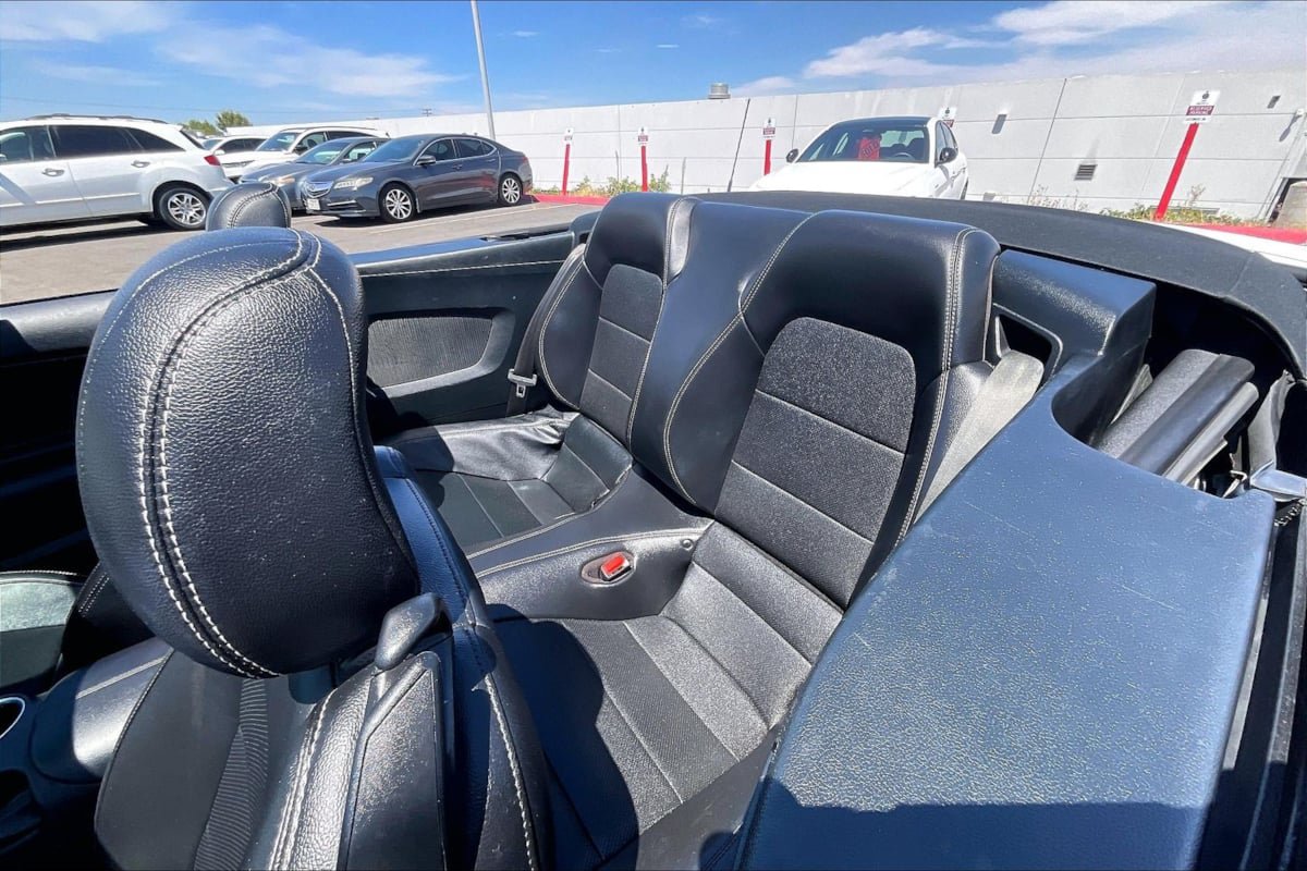Used 2023 Ford Mustang Premium RWD image 23