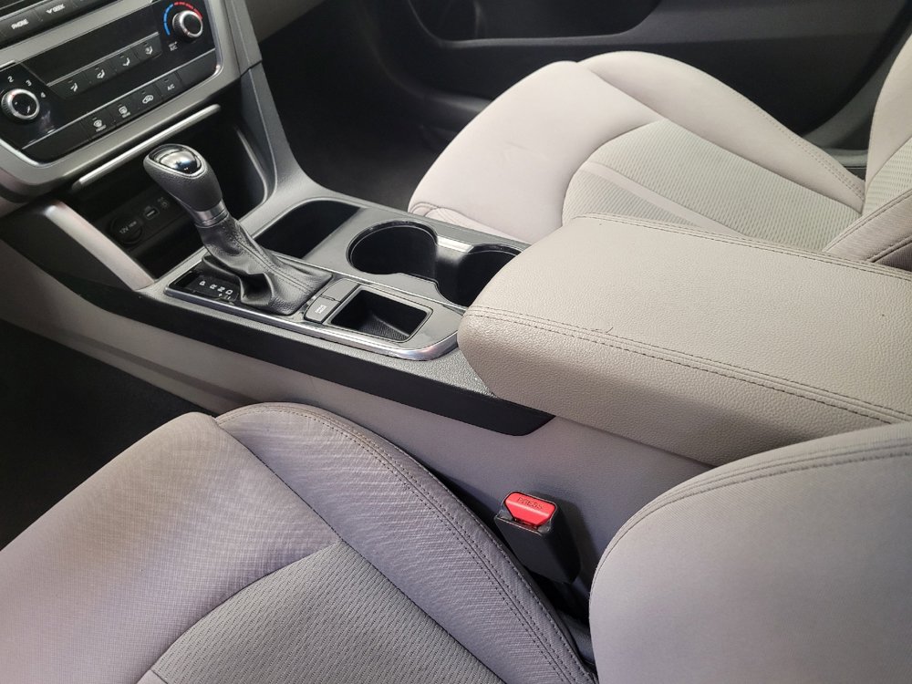 Used 2016 Hyundai Sonata SE image 26