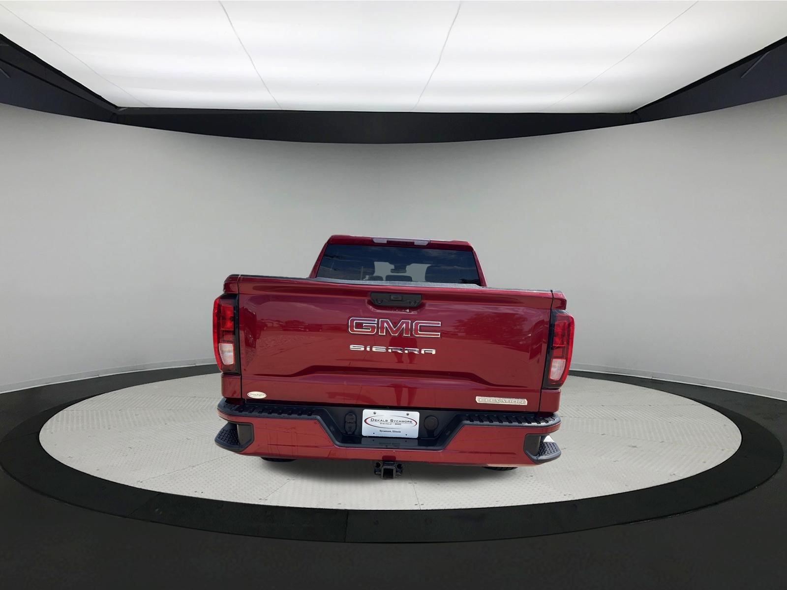 Used 2023 GMC Sierra 1500 Elevation AWD/4WD image 4