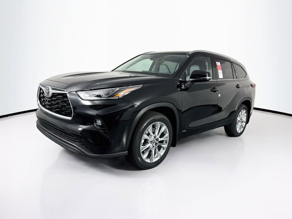 New 2026 Toyota Highlander Limited AWD/4WD image 3