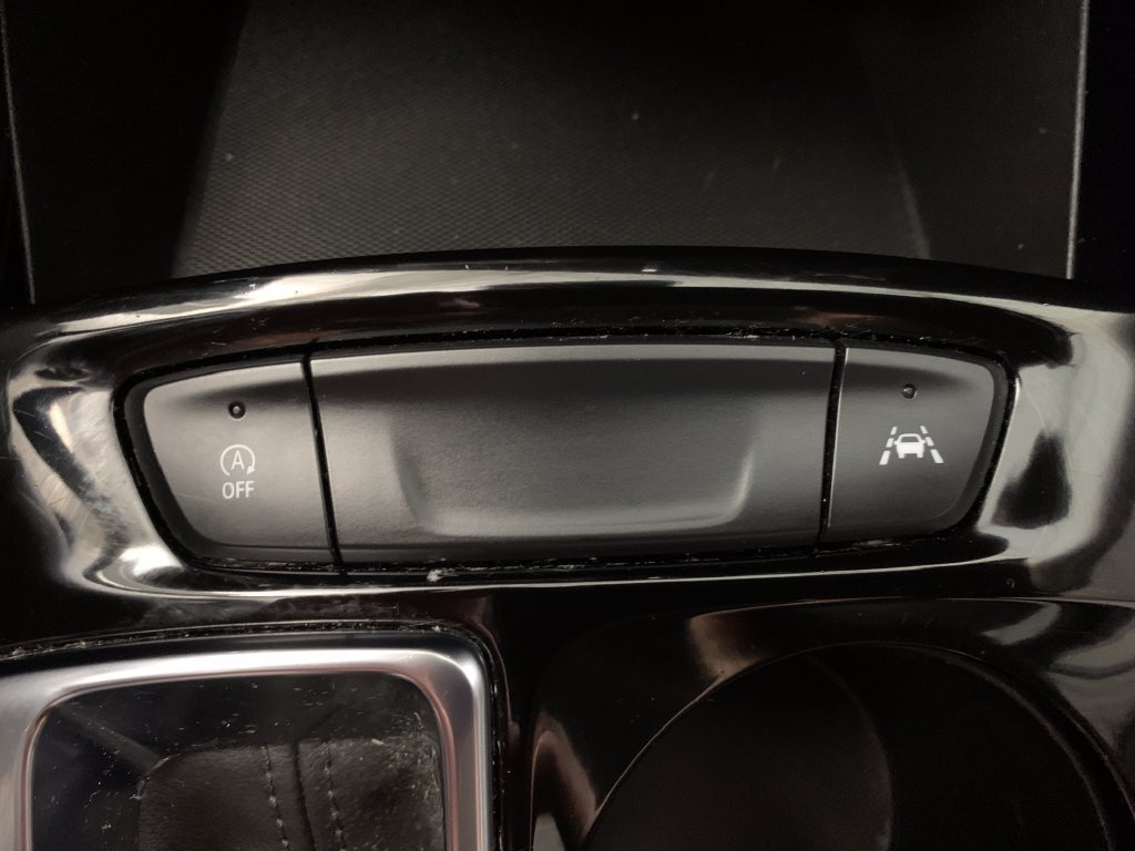 Used 2024 Chevrolet Trax LT w/ Driver Confidence Package FWD image 9