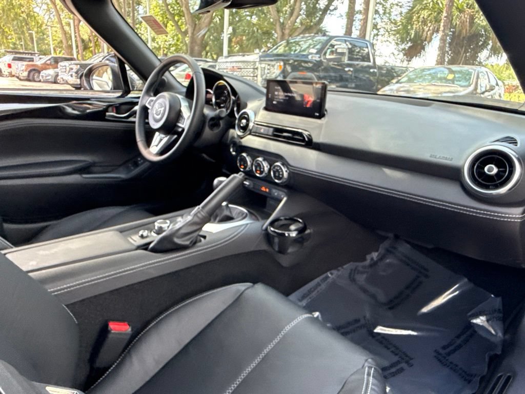 Used 2025 MAZDA MX-5 Miata RF Grand Touring RWD image 66