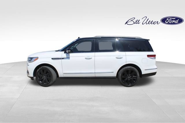 Used 2024 Lincoln Navigator Black Label AWD/4WD image 8