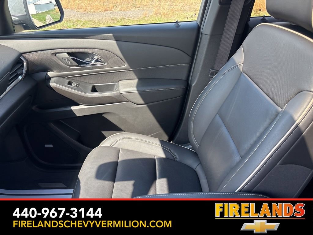 Certified 2023 Chevrolet Traverse Premier w/ LPO, Floor Liner Package image 17