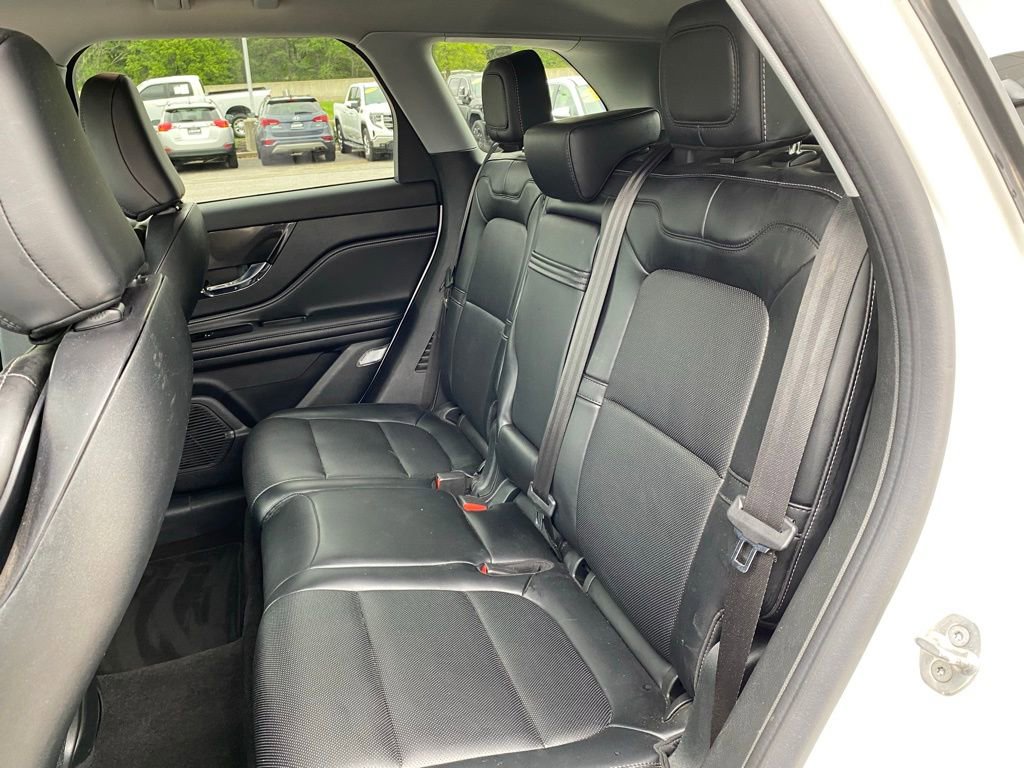 Used 2022 Lincoln Corsair AWD w/ Equipment Group 101A image 25