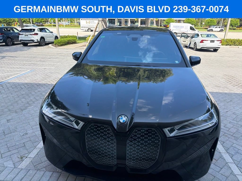 Certified 2023 BMW iX M60 w/ Executive Package AWD/4WD image 7