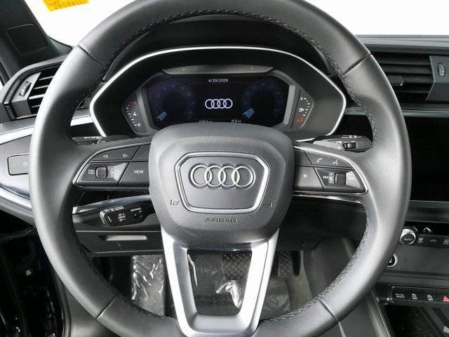 Used 2025 Audi Q3 2.0T Premium w/ Convenience Package AWD/4WD image 9