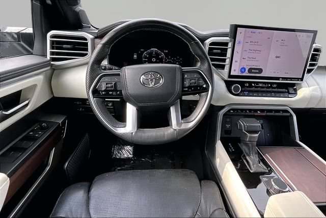 Used 2024 Toyota Sequoia Capstone RWD image 8