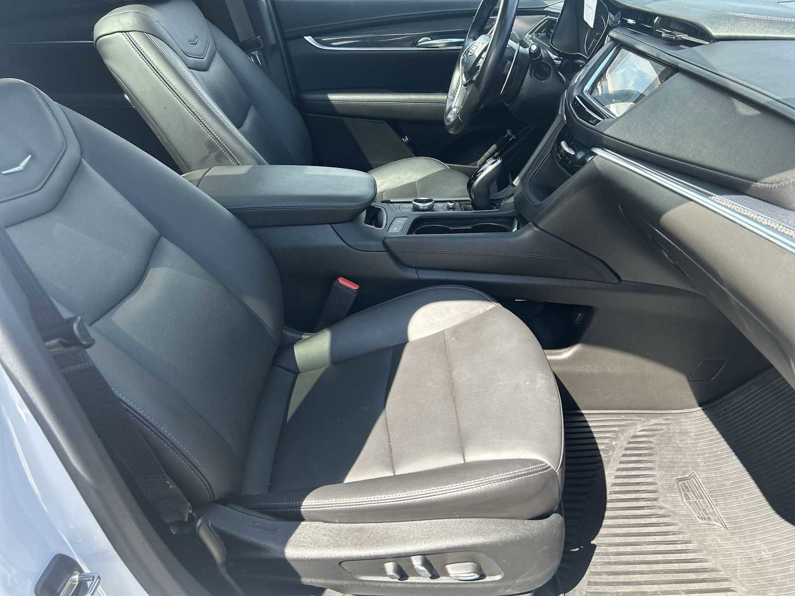 Used 2024 Cadillac XT5 Sportv image 29