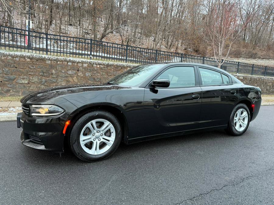 Used 2017 Dodge Charger SE w/ Popular Equipment Group