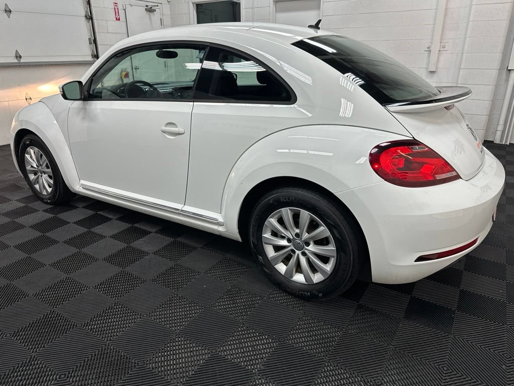 Used 2019 Volkswagen Beetle 2.0T S FWD image 7