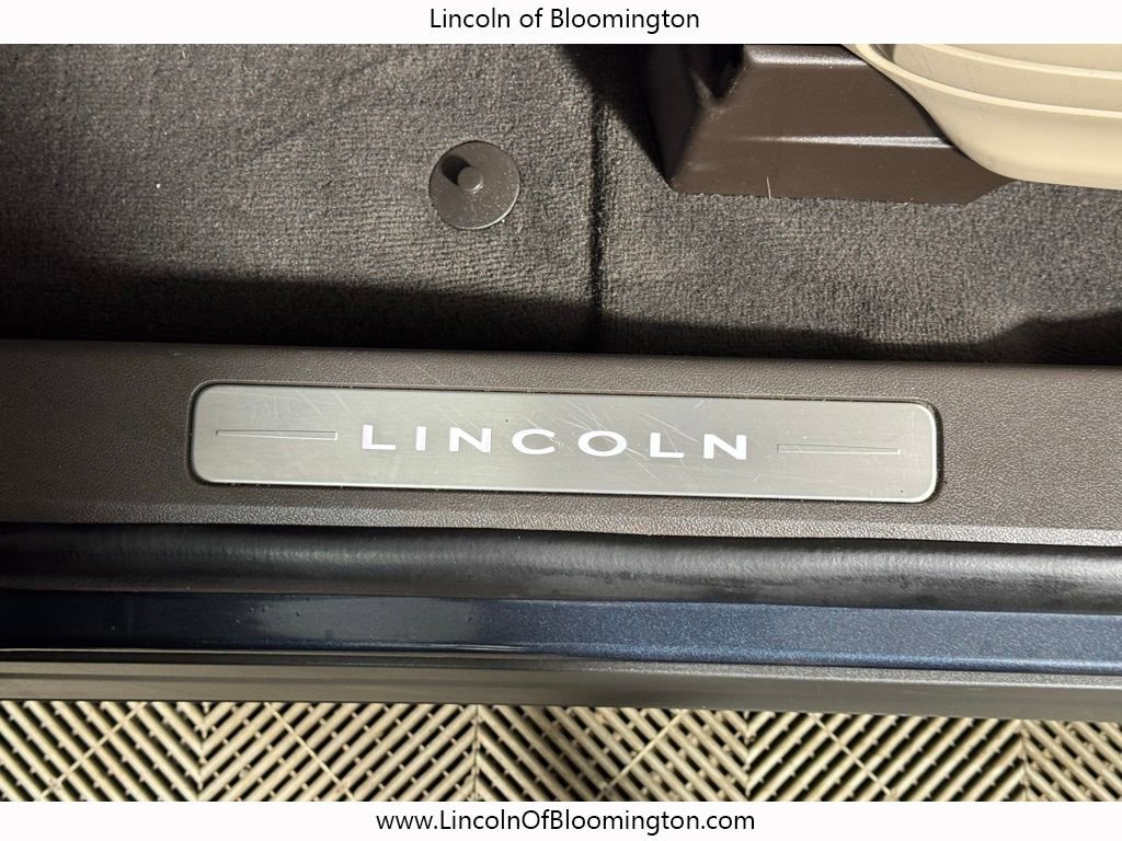 Certified 2023 Lincoln Aviator Reserve w/ Equipment Group 201A image 23