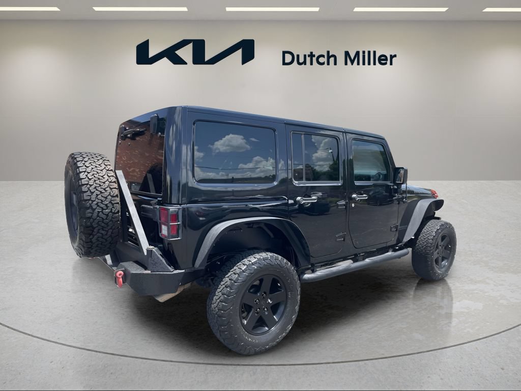 Used 2017 Jeep Wrangler Unlimited Sport AWD/4WD image 4