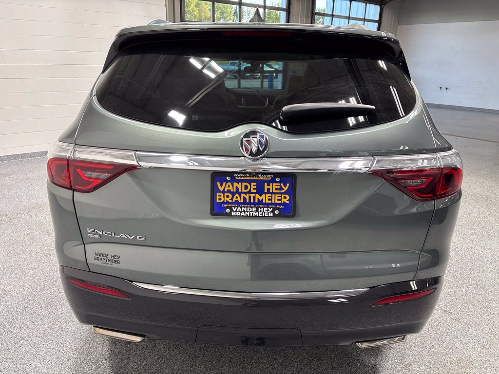 Used 2023 Buick Enclave Essence w/ Experience Buick Package AWD/4WD image 6
