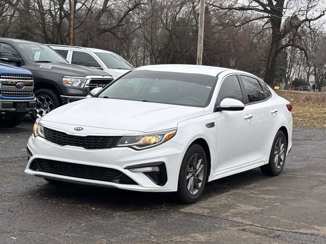 Used 2020 Kia Optima LX image 24