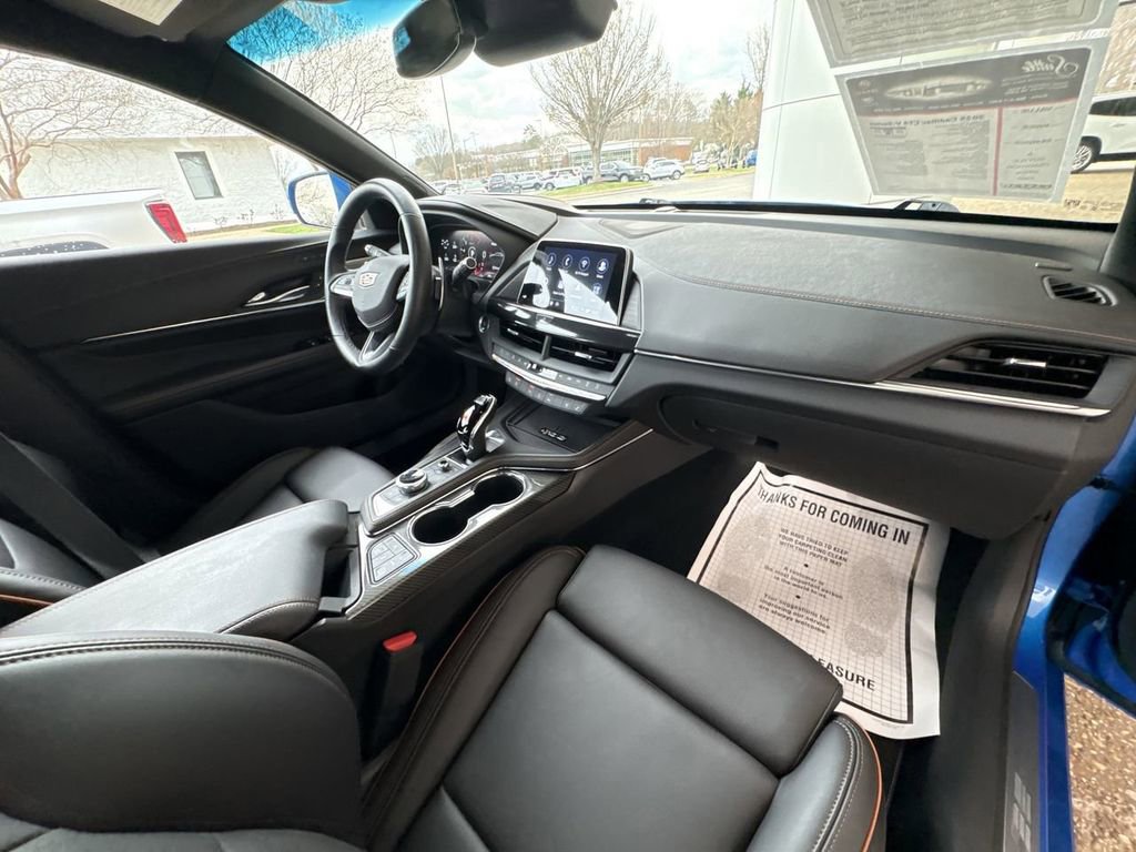 Certified 2025 Cadillac CT4 V image 28