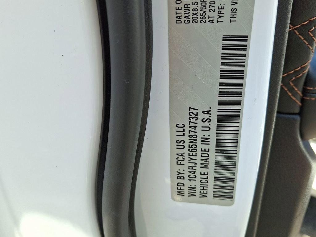 Used 2022 Jeep Grand Cherokee Summit w/ Advanced Protech Group IV AWD/4WD image 30