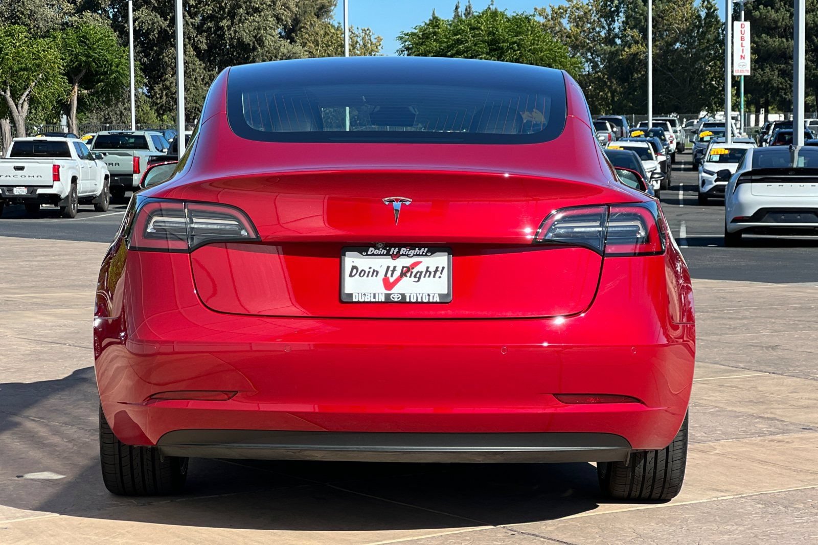 Used 2018 Tesla Model 3 Long Range RWD image 5